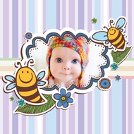Детская рамка с пчелками на полосатом фоне